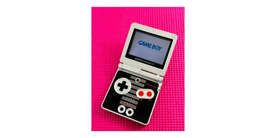 Game Boy Advance SP