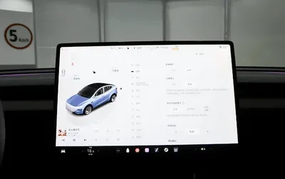 Model Y 内饰